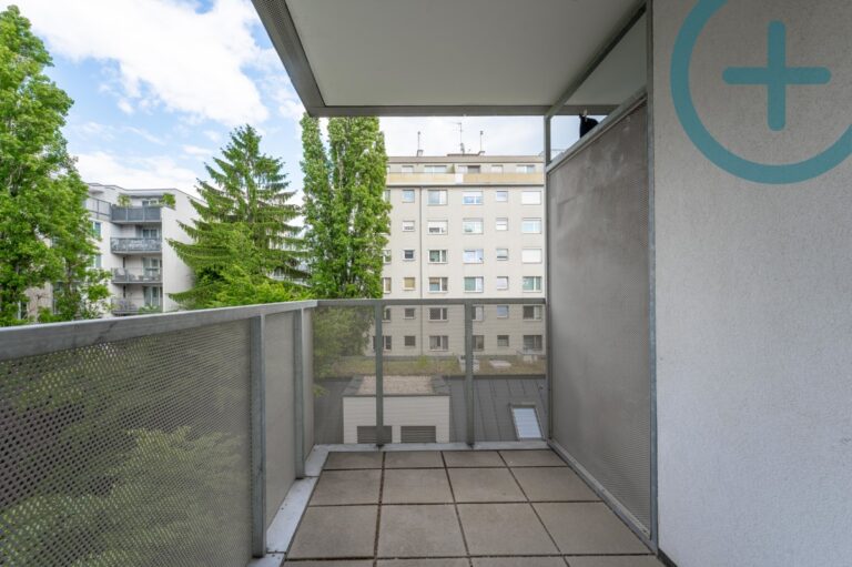 Balkon hofseitig