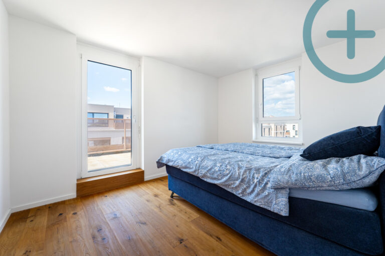 Schlafzimmer 1