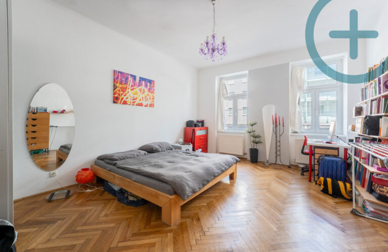 Schlafzimmer 1