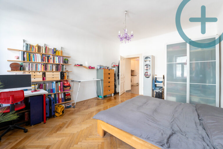 Schlafzimmer 1