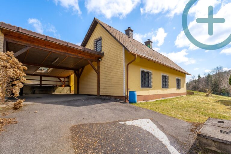 Einfahrt Haus