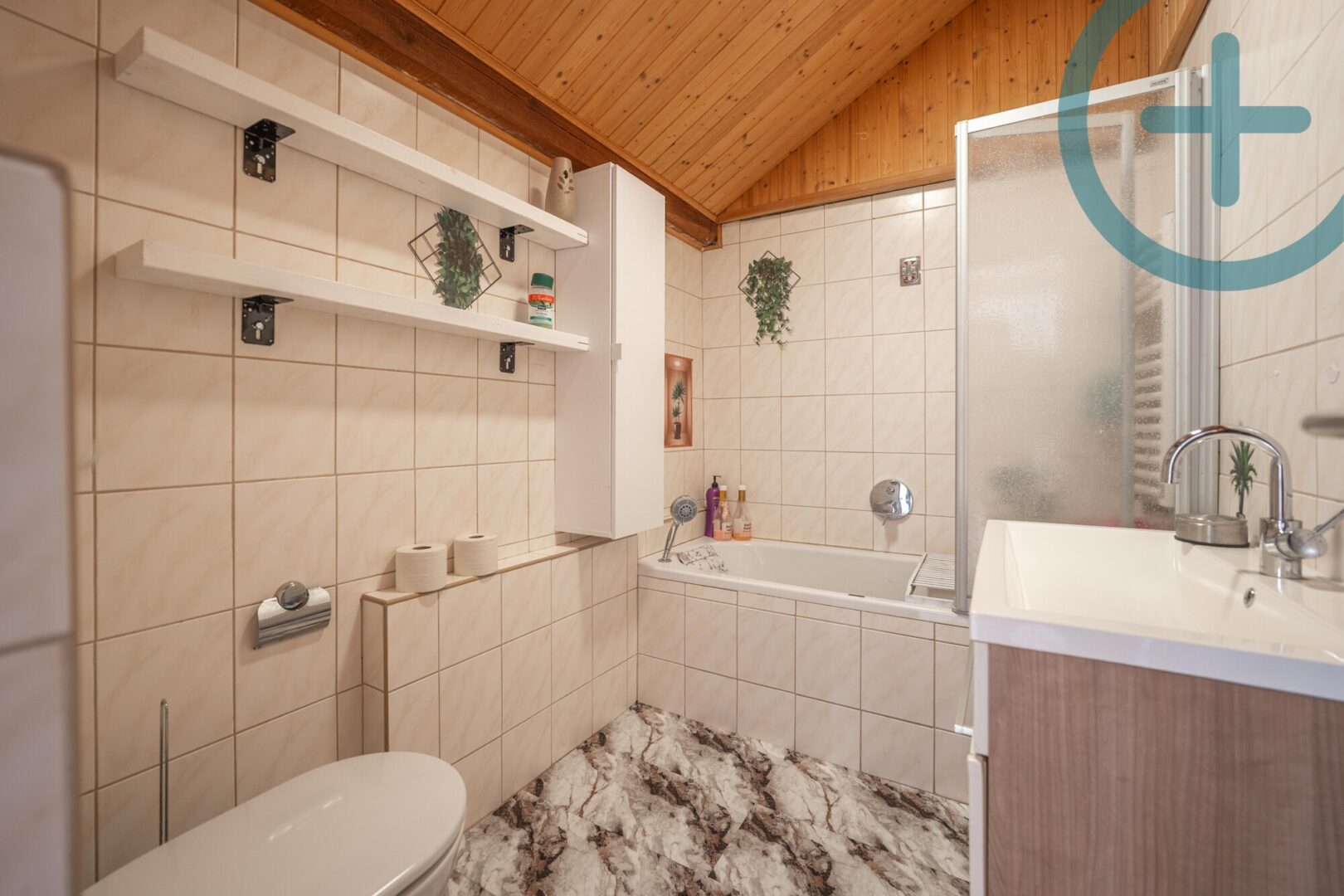 Badezimmer DG