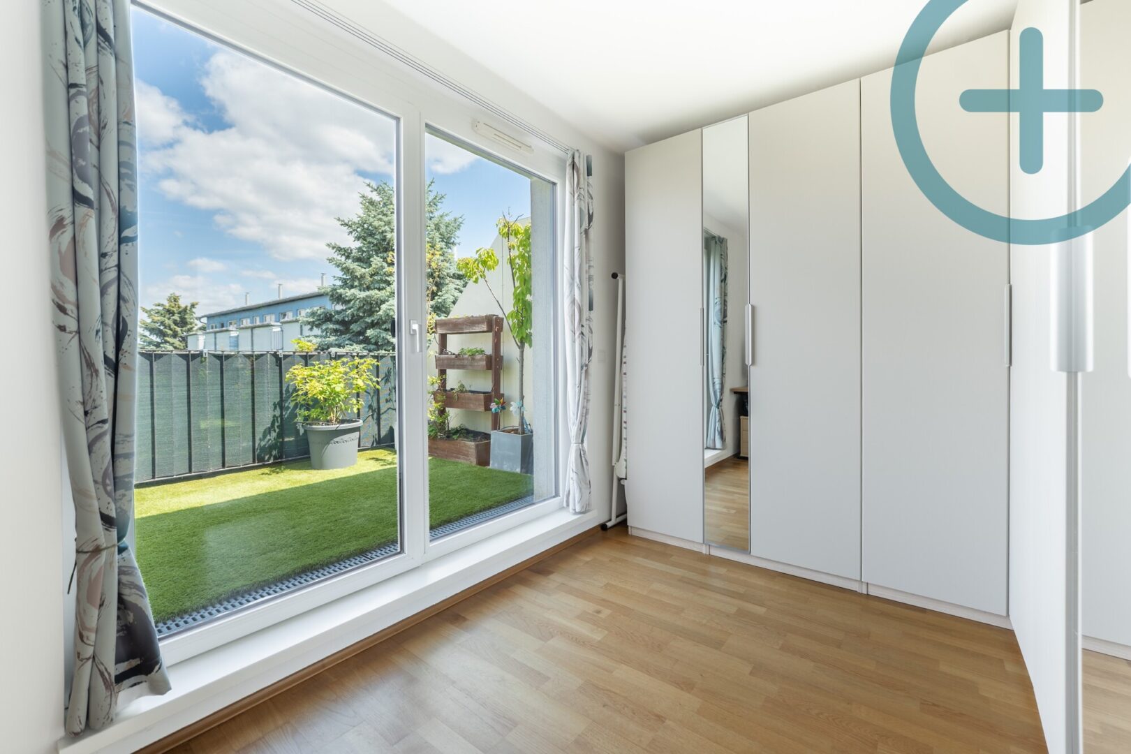 Schlafzimmer 2