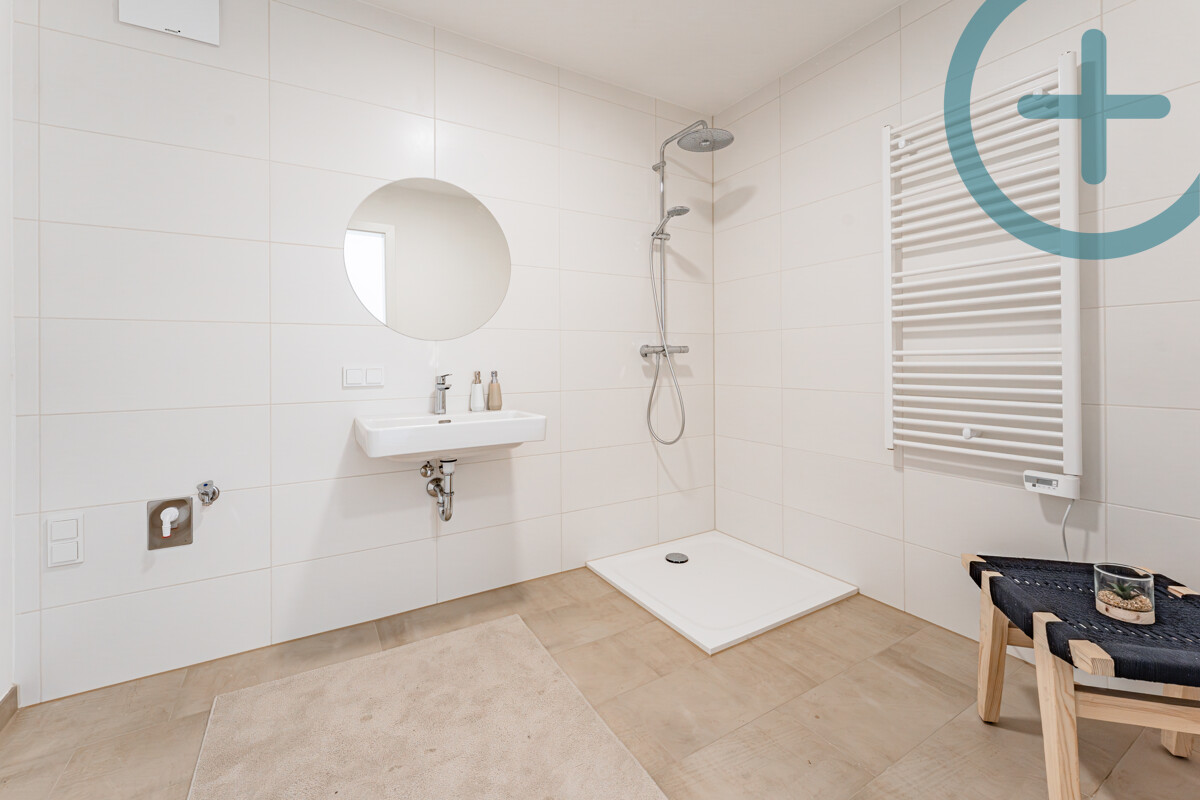 Badezimmer 1. OG