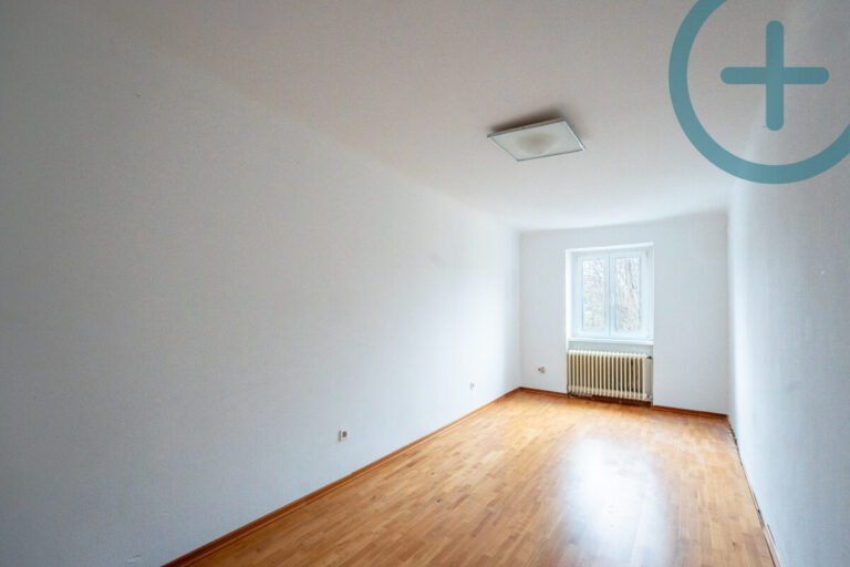Schlafzimmer 4