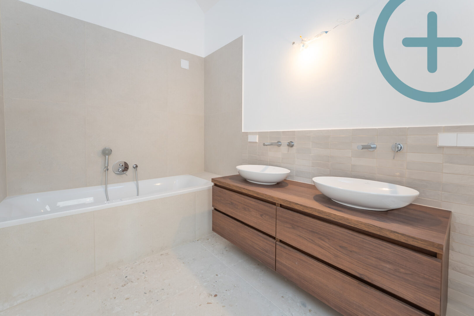 Badezimmer 2